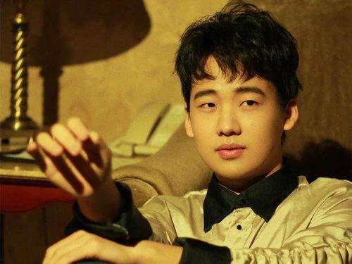 娱乐圈吃瓜郭麒麟,娱乐圈吃瓜达人，揭秘明星幕后故事