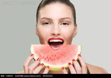 娱乐圈吃瓜美女是谁图片,身份之谜引热议