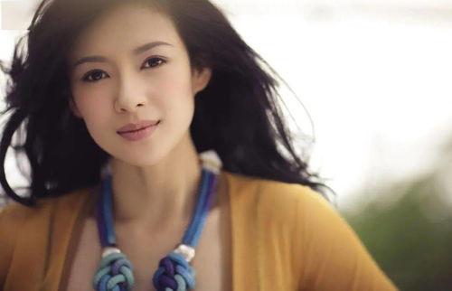 娱乐吃瓜君白莲花女星,娱乐吃瓜君揭秘其背后的真相